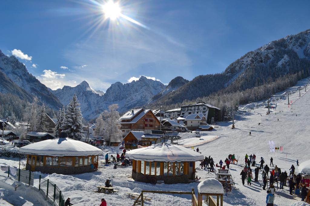 Apartment Mojstrovka In Center With Private Sauna Kranjska Gora Room photo